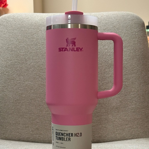 BRAND NEW | Stanley | Peony Pink | Quencher H2.0 Tumbler | 40oz - Picture 2 of 7
